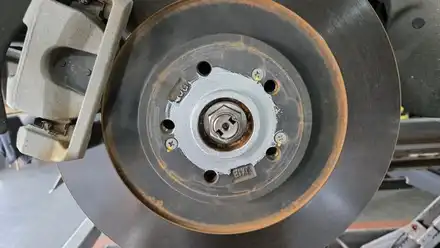 시흥동 제네시스 GV80 (265/50R20)–뛰어난 그립력과 핸들링, SUV에 최적화된 한국타이어 다이나프로 HPX 교체 후기 / 서울 구로, 양천, 동작, 관악, 영등포, 부천, 안양 시공 사진