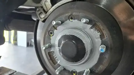 광명동 기아 그랜드카니발 (235/60R17)-패밀리카의 편안함과 긴 수명을 함께 고려한 한국타이어 다이나프로 HP3 장착후기 / 서울 구로, 양천, 동작, 관악, 영등포, 부천, 안양 시공 사진
