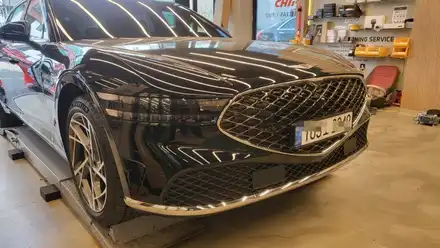 [제네시스 G90] 롱바디 개조, 크롬 몰딩 작업으로 국내 가장 비싼차 만들기! / 인천 서구, 부평, 부천 시공 사진