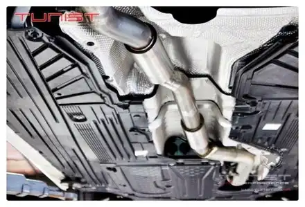 벤츠  C236 CLE450 4MATIC 쿠페 커스텀 듀얼 배기 53 AMG 배기음 / 안산 상록 시공 사진