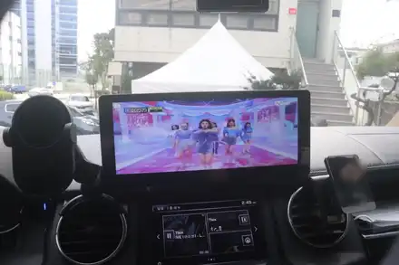 디스커버리4 모토로이드M10 + 아크로폴리스티박스 (T-BOX)설치로 내차안에서 안드로이드시스템을 사용해보세요 ^^ / 서울 중랑구 시공 사진