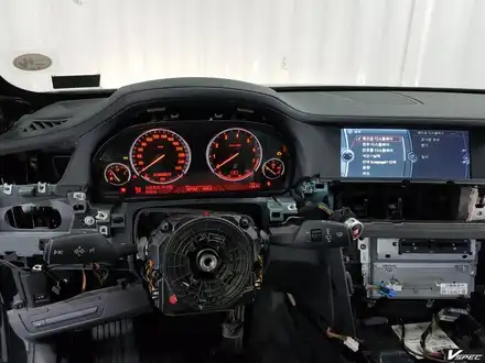 [BMW] 740i F01 / 광주 BMW 7시리즈 HUD 수리 / 챔피언 루브 C3 5W30 엔진오일교환 / 순정 HUD 수리 / 광주 나주 순천 시공 사진