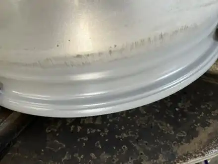 [쉐보레 크루즈 순정 17인치 휠 휠부식으로 인한 바람 빠짐 현상 해결 경기광주 휠도색 휠복원 휠교환 타이어 휠사무소] 분당 용인 성남 하남 수원 / 광주. 성남, 용인, 수원 시공 사진