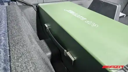 제네시스 GV80 차량에 캠핑용 파워뱅크설치는 2000W 인버터, 30A 주행충전기가 포함된 GSP 올인원 파워뱅크로 선택하세요. / 용인, 광교, 성남, 판교 시공 사진