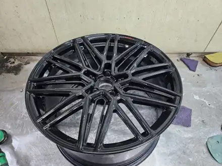 대전 세종 청주 휠복원 휠도색 신형 머스탱 GT 보센 VOSSEN 20인치 휠 복원 / 대전, 신탄진, 세종 시공 사진