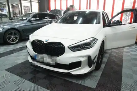 수원 에스튠 - BMW M135i__포칼 IS100KL 1,2열,센터,바닥우퍼 교체 / 수원, 광교, 동탄 시공 사진