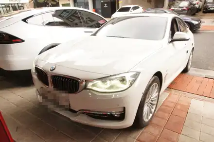 수원 에스튠 - BMW 3GT___ 애플카플레이 풀스크린 활성화 시공 사진