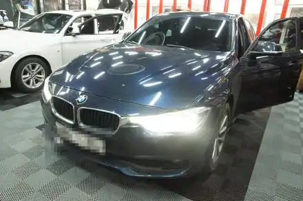수원 에스튠 - BMW 320d__열선핸들+컬럼+5AS장착 / BMW / 3시리즈 / 수원 영통구 시공 사진