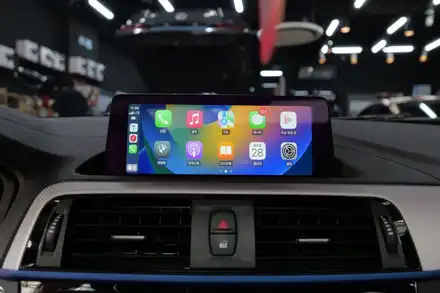 BMW 118D쉐도우 - 순정8.8터치모니터 + 애플카플레이 풀스크린 활성화 / 수원, 광교, 동탄 시공 사진