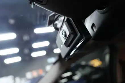 BMW 1시리즈 썬팅 재시공, 블랙박스+보조배터리, 하이패스 장착 / 수원, 광교, 동탄 시공 사진