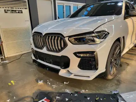 BMW X6 M 전체랩핑 크레용 랩401 용인랩핑전문 / 용인, 광교, 성남 시공 사진