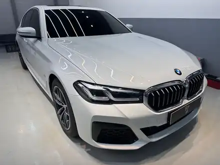 부산 BMW G30 520D 킥모션(풋센서, 킥모션, 킥오프닝) 시공으로 차량 편리하게 사용하기! / 부산 동래, 양산 시공 사진