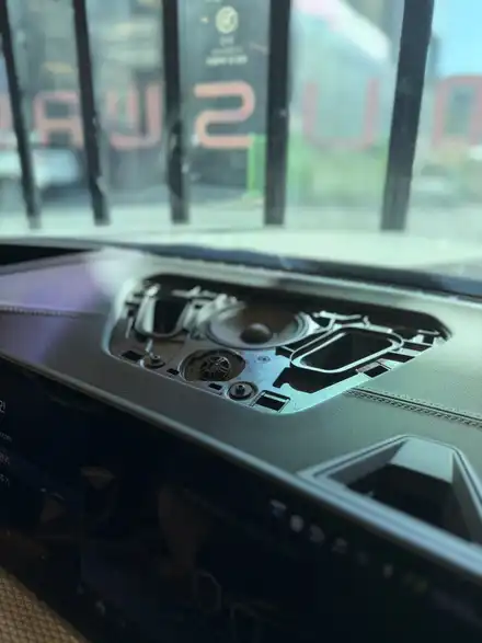 BMW G26 4시리즈 그란쿠페 회오리 엠비언트와 스피커교체로 고음질로 즐기는 사운드 / 부산 동래, 양산 시공 사진