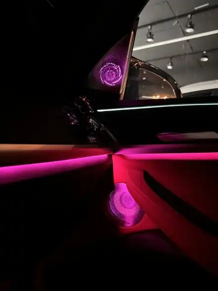 부산bmw회오리커버avibm100 스피커교체로 분위기와 사운드를 함께 상승시키기 / 부산 동래, 양산 시공 사진