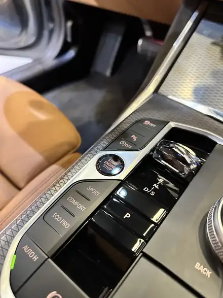 부산 BMW G20 3 시리스 320i 최상급 크리스탈 토글 4종세트 시공으로 실내 분위기 업하기! / 부산 동래, 양산 시공 사진
