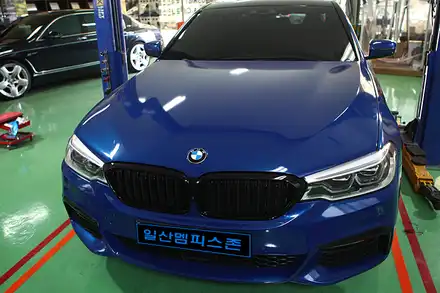 [BMW] 520d 우레탄 캘리퍼도색(재도색) - 메탈릭 블루 - 일산멤피스존 - 서울 경기 일산 파주 브레이크 캘리퍼도색 잘하는곳 비용 신형개조 컨버젼 / 파주 운정로 시공 사진