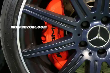 [벤츠] AMG CLS63 (W218) 브레이크 캘리퍼도색 - 커스텀 오렌지 - 일산 멤피스존 드레스업 튜닝 - 캘리퍼도색비용 파주 운정 / 경기 파주 시공 사진