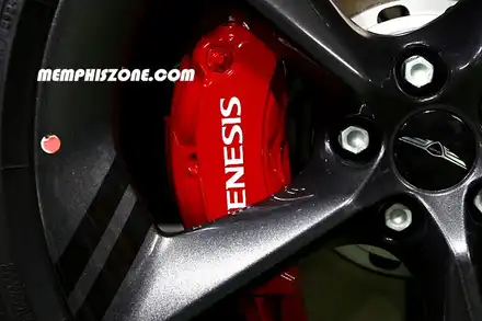 [제네시스] GV70 브레이크 캘리퍼도색 - 익스트림 레드 - 일산 멤피스존 드레스업 튜닝 파주 운정 수퍼카 전문 / 경기 파주 시공 사진