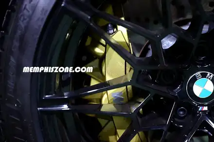 [BMW] M4 컨버터블 캘리퍼도색 - 리얼 골드 - 일산 멤피스존 파주 운정 드레스업 튜닝 슈퍼카 전문 / 경기 파주 시공 사진