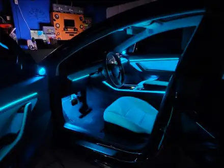 테슬라 전용 엠비언트라이트 모델3 모델y 최고의 완성도 / 대구 구미 시공 사진