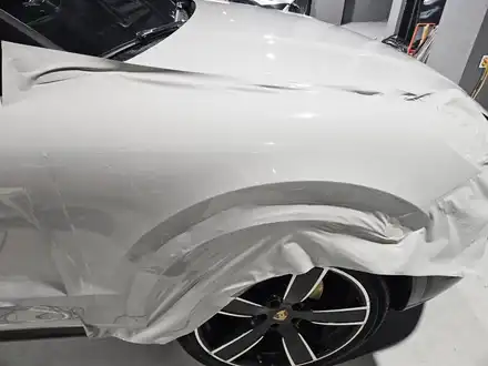 🚗 포르쉐 카이엔 크레용랩핑 완성! 고광택 브라이트그레이 전체랩핑 후기! 랩플래닛 / 김포시 마산동 시공 사진
