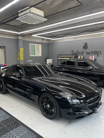 벤츠 SLS amg 전체 랩핑 사틴블랙 색상으로 시공해 드렸습니다 / 광진, 건대, 뚝섬