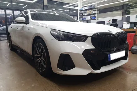 울산 BMW 회오리 스피커 엠비언트 [ BMW 520i G60 ]