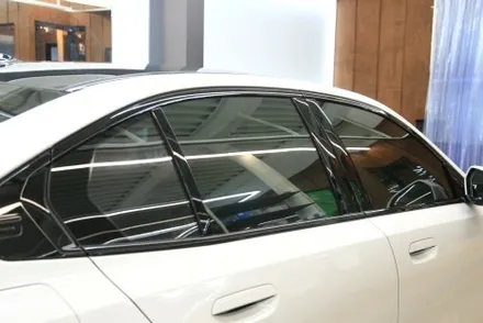 울산썬팅, BMW 5시리즈 520i M스포츠패키지(G60) 후퍼옵틱 프나세 썬팅 [ 루시드커스텀]