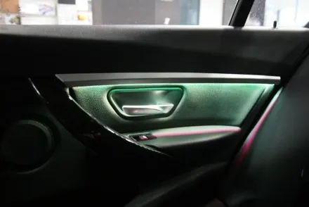 울산 엠비언트 [ BMW F30 순정형 비노출 엠비언트 ]