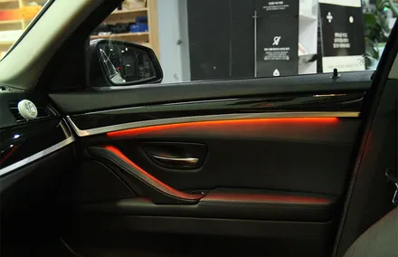 BMW LED튜닝의 시작은 엠비언트와 도어 로고램프 입니다 [울산 루시드커스텀]