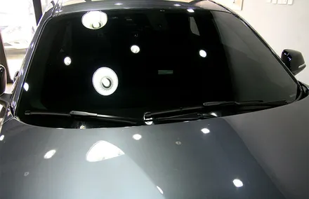울산썬팅 , BMW 118D 루마열차단썬팅 및 블랙박스와 보조배터리 시공입니다.[수입차 전문시공점 루시드커스텀]