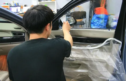 울산썬팅 / BMW 7시리즈 750Li 루마열차단썬팅 + 광각미러 + 컴포트엑세스 시공입니다.[수입차 전문점 루시드커스텀]