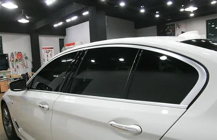 울산 BMW 5시리즈 G30 , 신차패키지 ( 썬팅 / 블랙박스 / 유리막코팅 / 보조배터리 / 젠틀맨 워크인 / )
