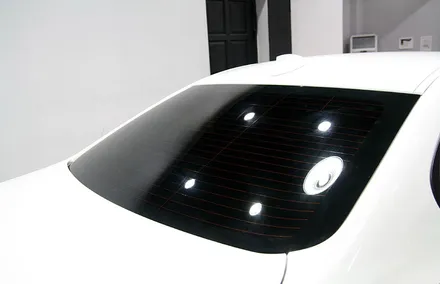 울산썬팅 및 수입차 블랙박스 / BMW 3시리즈 차량에 루마 열차단 썬팅과 블랙박스 시공입니다.