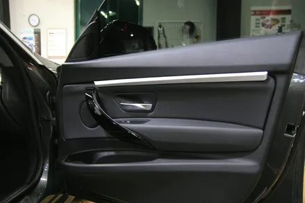 울산 엠비언트 / 울산 BMW 엠비언트 3GT 차량 순정형 작업 [ 루시드커스텀 ]