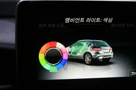 울산 벤츠 GLA 220 엠비언트 ( 송풍구 엠비언트 포함 ,순정형 )