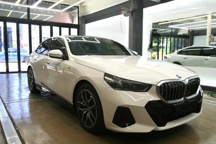 울산썬팅, BMW 5시리즈 520i M스포츠패키지(G60) 후퍼옵틱 프나세 썬팅 [ 루시드커스텀]