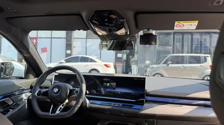 인천 파나픽셀 ub 썬팅 웨스트오토에서 BMW 520i 시공 완료!