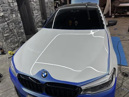 수원랩핑 BMW 5시리즈 원색으로 다시 되돌리기 랩핑제거 작업 / 경기 화성