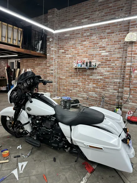 용인 할리데이비슨 스트리트글라이드 신차출고후 바로 랩핑으로 옷입히기 / 경기 화성