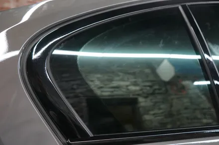 BMW5시리즈 윈도우몰딩 크롬죽이기 시공 / 경기 화성