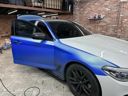 수원랩핑 BMW 5시리즈 원색으로 다시 되돌리기 랩핑제거 작업 / 경기 화성
