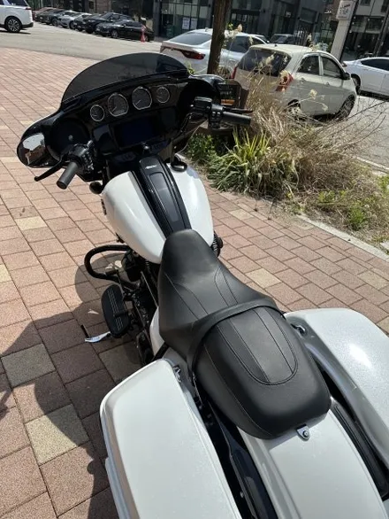 용인 할리데이비슨 스트리트글라이드 신차출고후 바로 랩핑으로 옷입히기 / 경기 화성