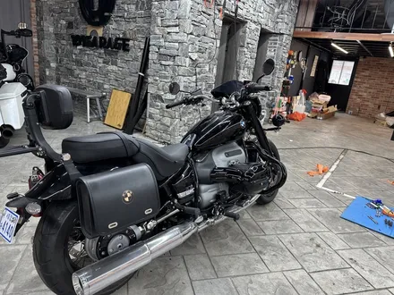 [용인,수원] 블랙 BMW R18에 금색으로 데칼 라인랩핑 포인트 얹어주기 / 경기 화성