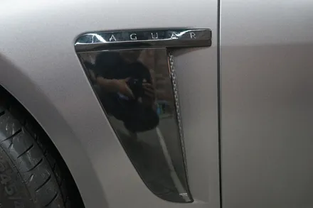 동탄 전체랩핑 재규어XF 크롬죽이기도 하고! 범퍼도 갈고!스테프도 갈고! 다해써! / 경기 화성