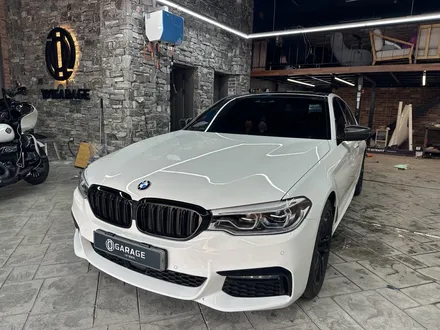 수원랩핑 BMW 5시리즈 원색으로 다시 되돌리기 랩핑제거 작업 / 경기 화성