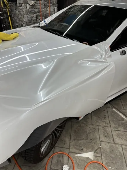 벤츠 AMG GT43 은색에서 고광택필름 화이트로 랩핑하기 용인랩핑 수원랩핑 크롬죽이기와 블랙PPF시공 / 경기 화성