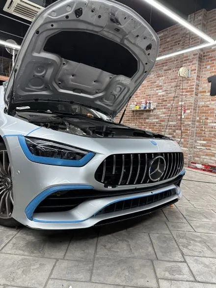 벤츠 AMG GT43 은색에서 고광택필름 화이트로 랩핑하기 용인랩핑 수원랩핑 크롬죽이기와 블랙PPF시공 / 경기 화성