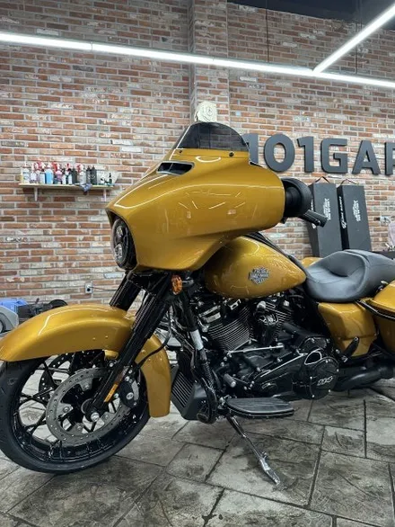 용인 할리데이비슨 스트리트글라이드 신차출고후 바로 랩핑으로 옷입히기 / 경기 화성