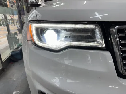 그랜드체로키 솔라룩스 D3S 5500k 교체 ☆송탄LED 평택LED 오산LED 차사랑☆ / 평택 서정동